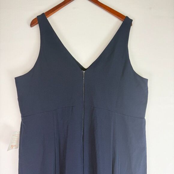 Show Me Your Mumu Morgan Gown V Neck Stretch Rich Navy Crisp Blue Crepe 3X - Picture 5 of 8